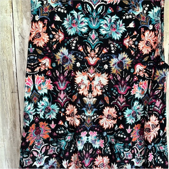 J. Jill Crochet Trim Floral Knit Tank - Picture 4 of 5